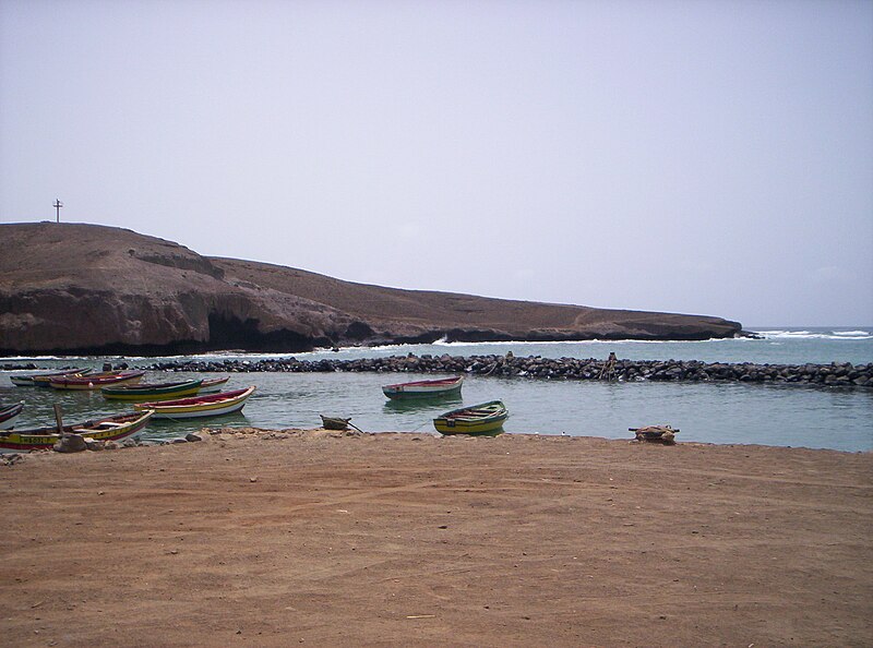 Porto de Pedra de Lume.